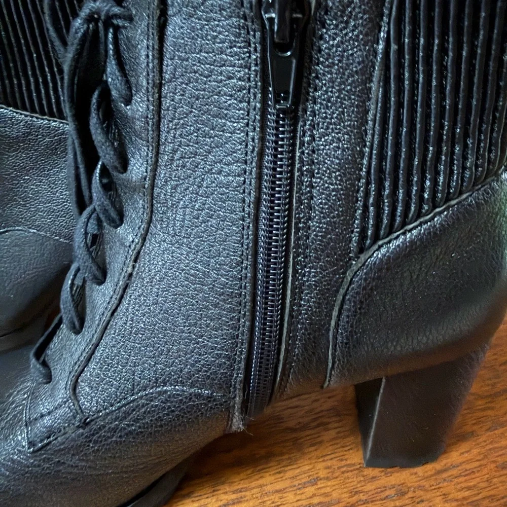 Corso Como Black Lace-Up Ankle Boots - Picture 3 of 15